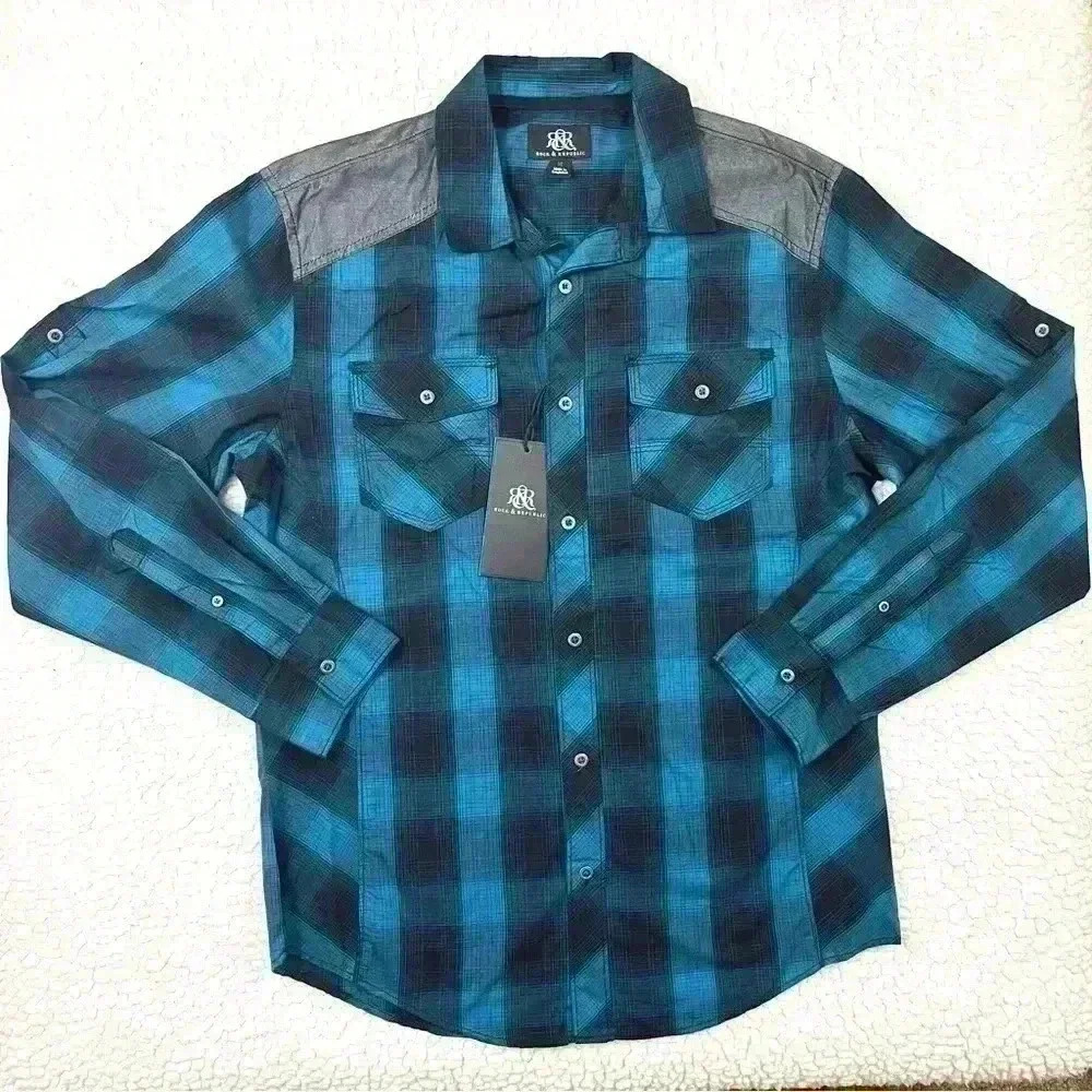 NWT‎ Rock & Republic Blue & Black Plaid “Western Style” Snap Down Shirt Size M